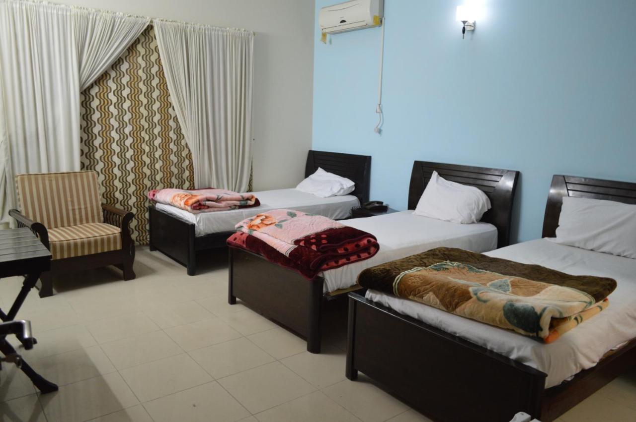 Tourist Hub Islamabad Bed & Breakfast Luaran gambar