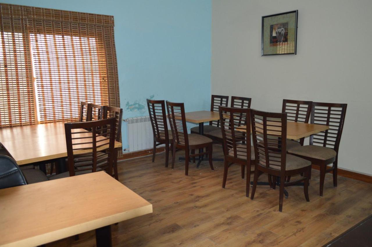 Tourist Hub Islamabad Bed & Breakfast Luaran gambar