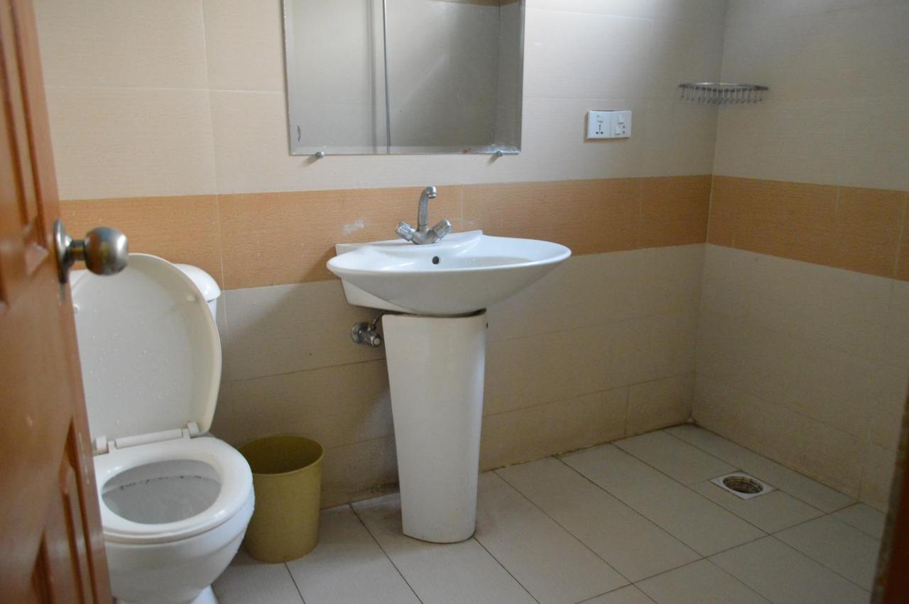 Tourist Hub Islamabad Bed & Breakfast Luaran gambar